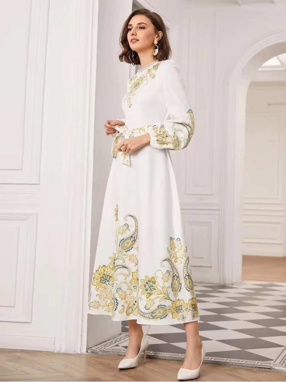 💫 MOTF Elegant White Maxi Dress with Yellow Paisley Accents and Belt NWT